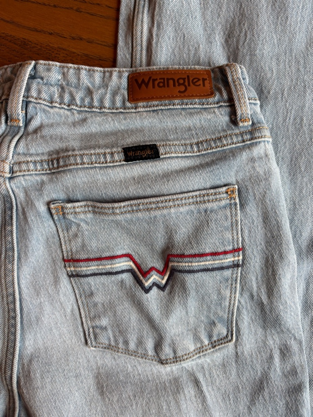 Wrangler High Rise Fierce Flare Light Wash Denim Jeans with Contrast Stitching - Picture 4 of 6